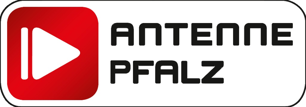 Logo von Antenne Pfalz mit rotem Play-Symbol. Text ANTENNE PFALZ in schwarz auf weißem Hintergrund.
